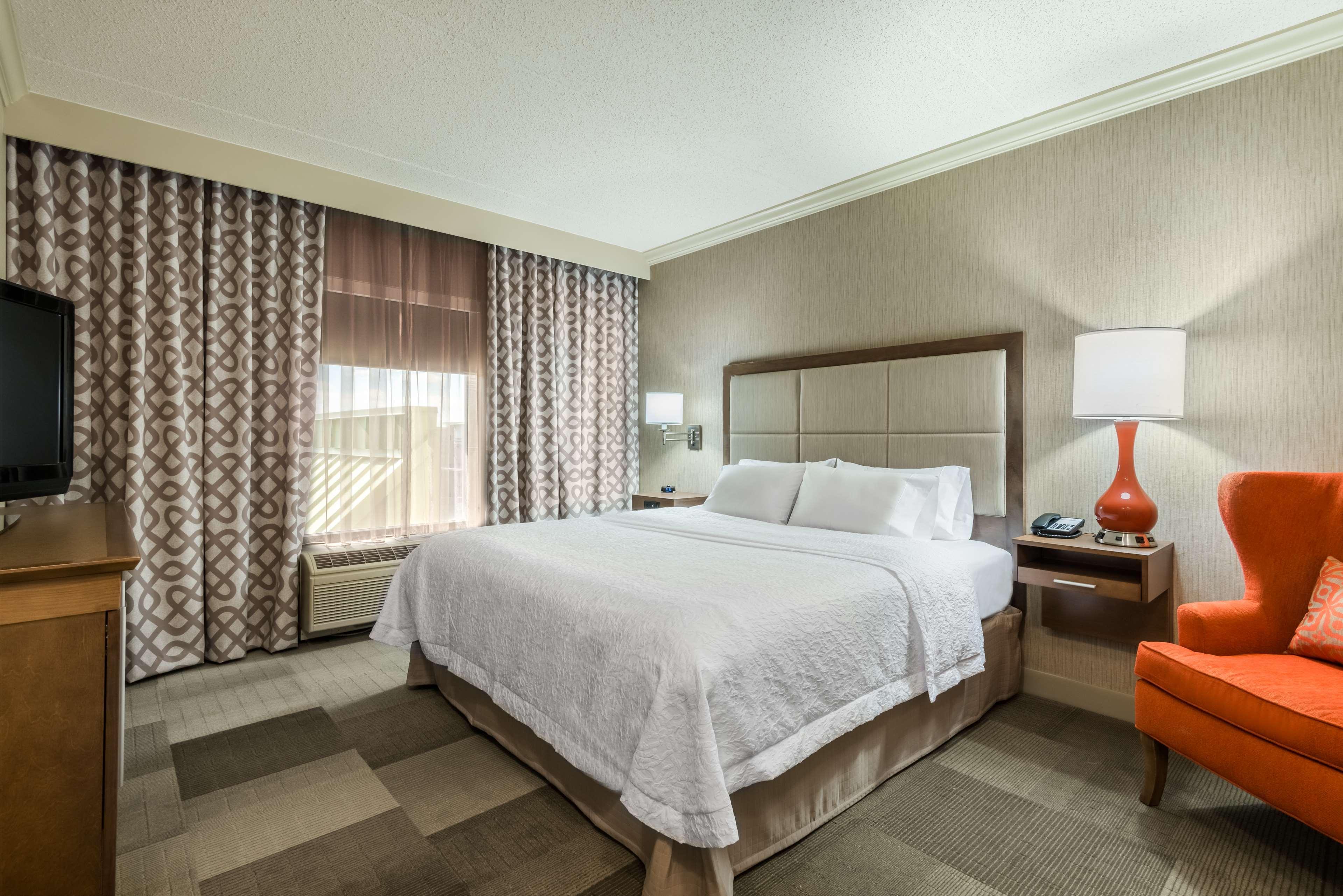 Hampton Inn Coventry-Warwick Area Ngoại thất bức ảnh
