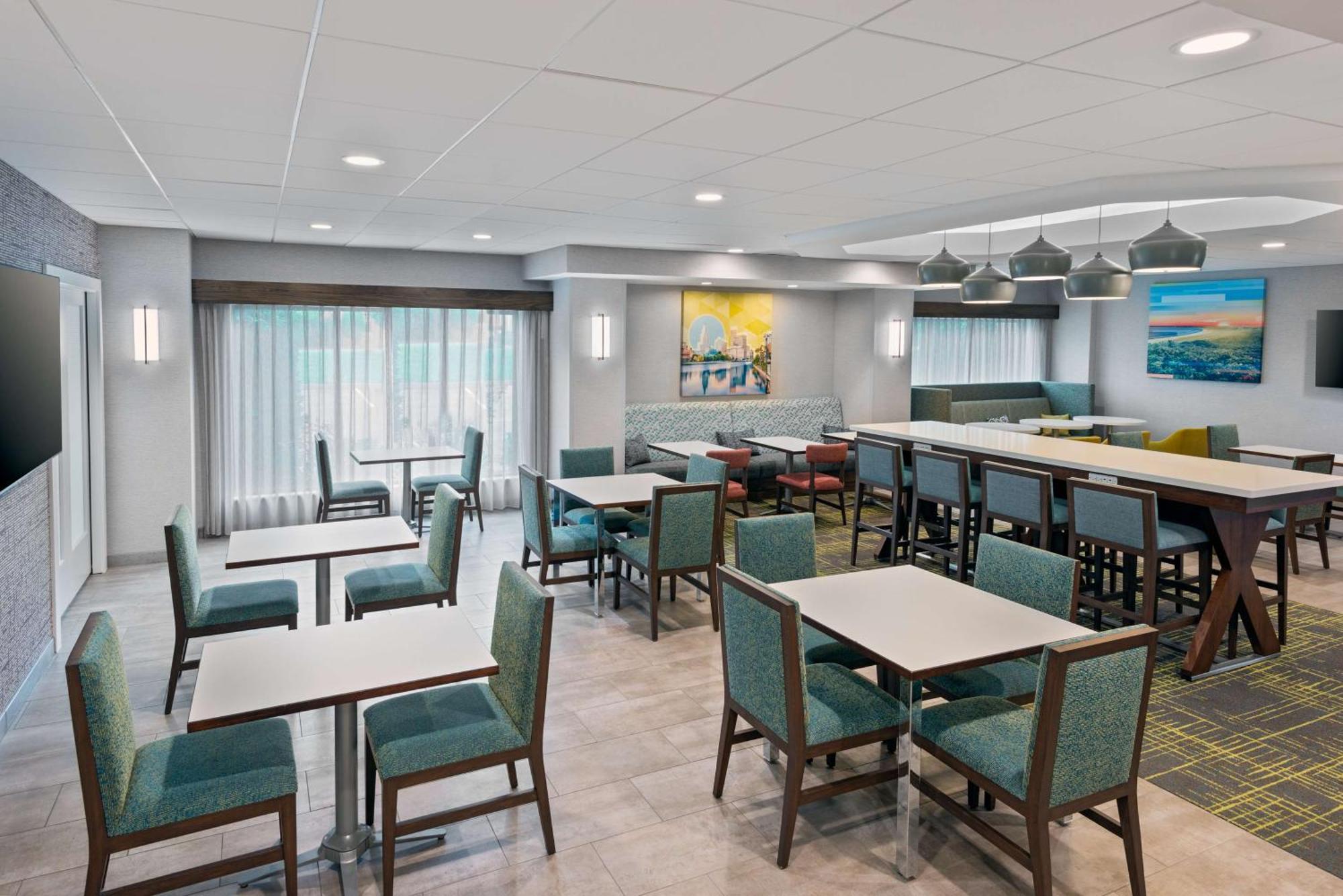 Hampton Inn Coventry-Warwick Area Ngoại thất bức ảnh