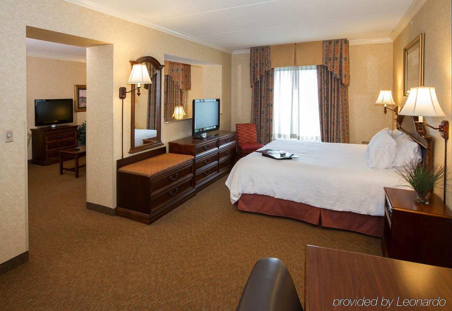 Hampton Inn Coventry-Warwick Area Phòng bức ảnh