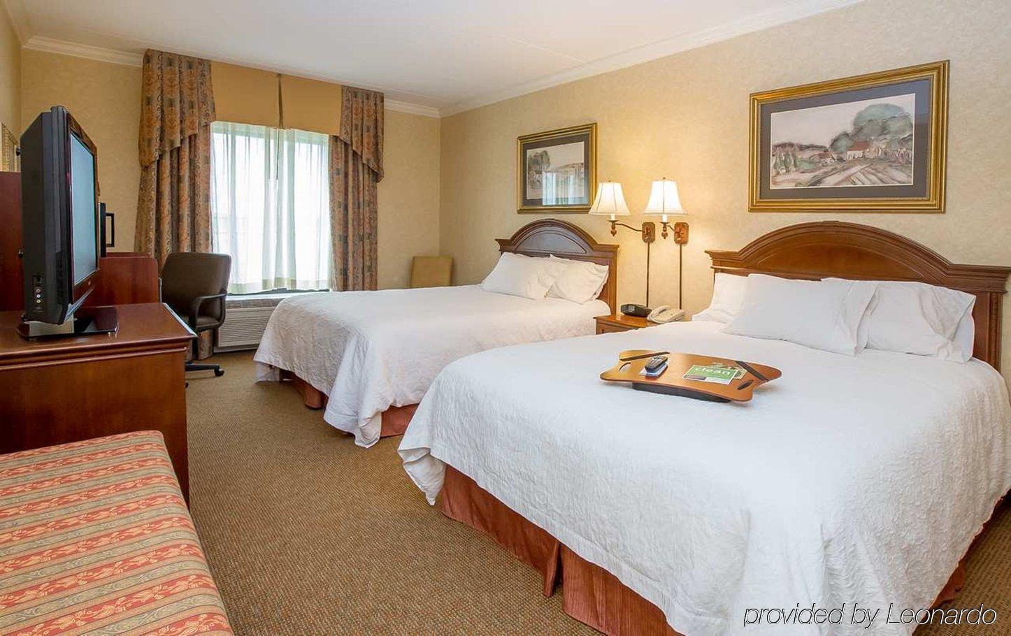 Hampton Inn Coventry-Warwick Area Phòng bức ảnh